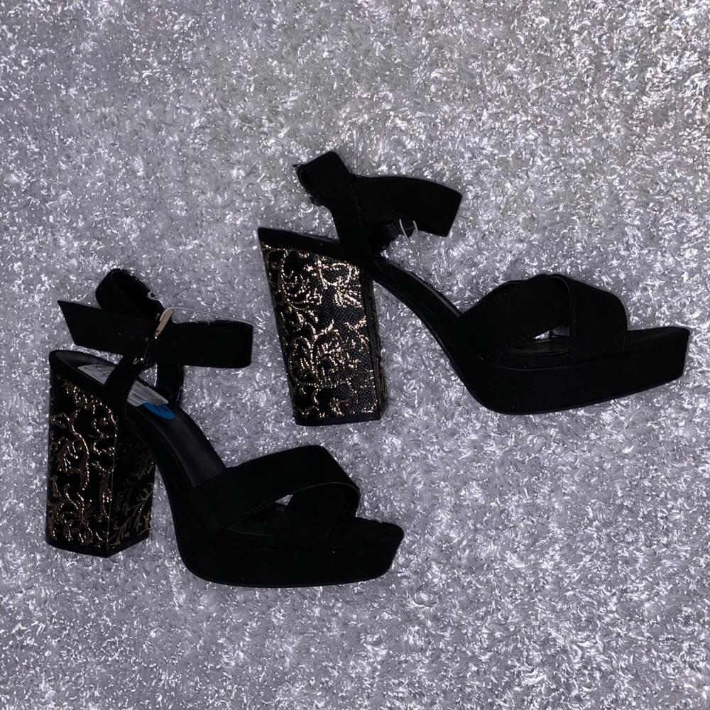 Black and Gold 4 inch heels